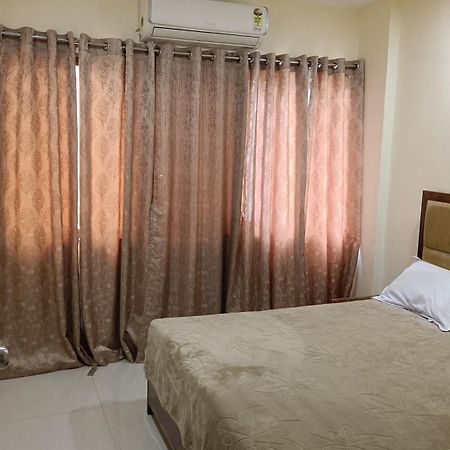 Divine Residency Hotel Navi Mumbai Ngoại thất bức ảnh